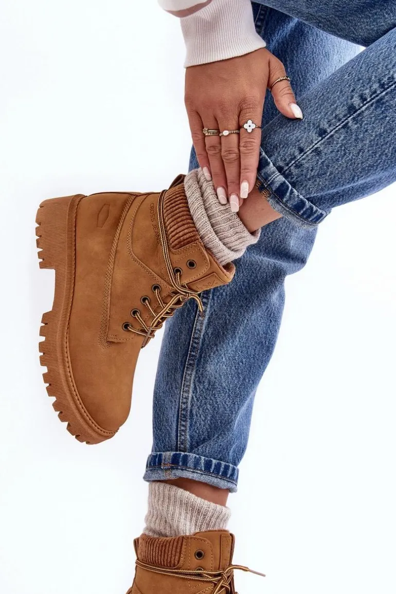 Damskie Ocieplane Trapery Camel Cross Jeans MM2R4011C