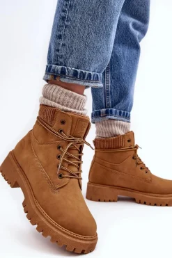 Damskie Ocieplane Trapery Camel Cross Jeans MM2R4011C