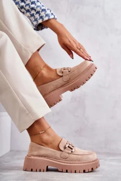 Damskie Półbuty Zamszowe Z Ozdobą Beżowe Leeza