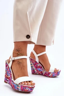 Damskie Sandałki Na Kolorowym Koturnie Białe Malibu