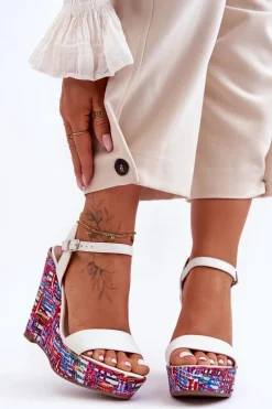 Damskie Sandałki Na Kolorowym Koturnie Białe Malibu