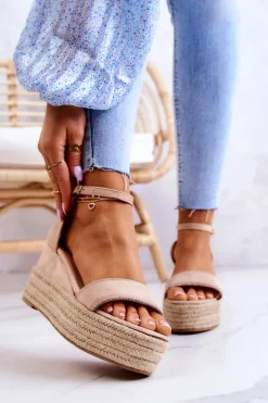 Damskie Sandały Na Koturnie Z Cyrkoniami Beżowe Linette