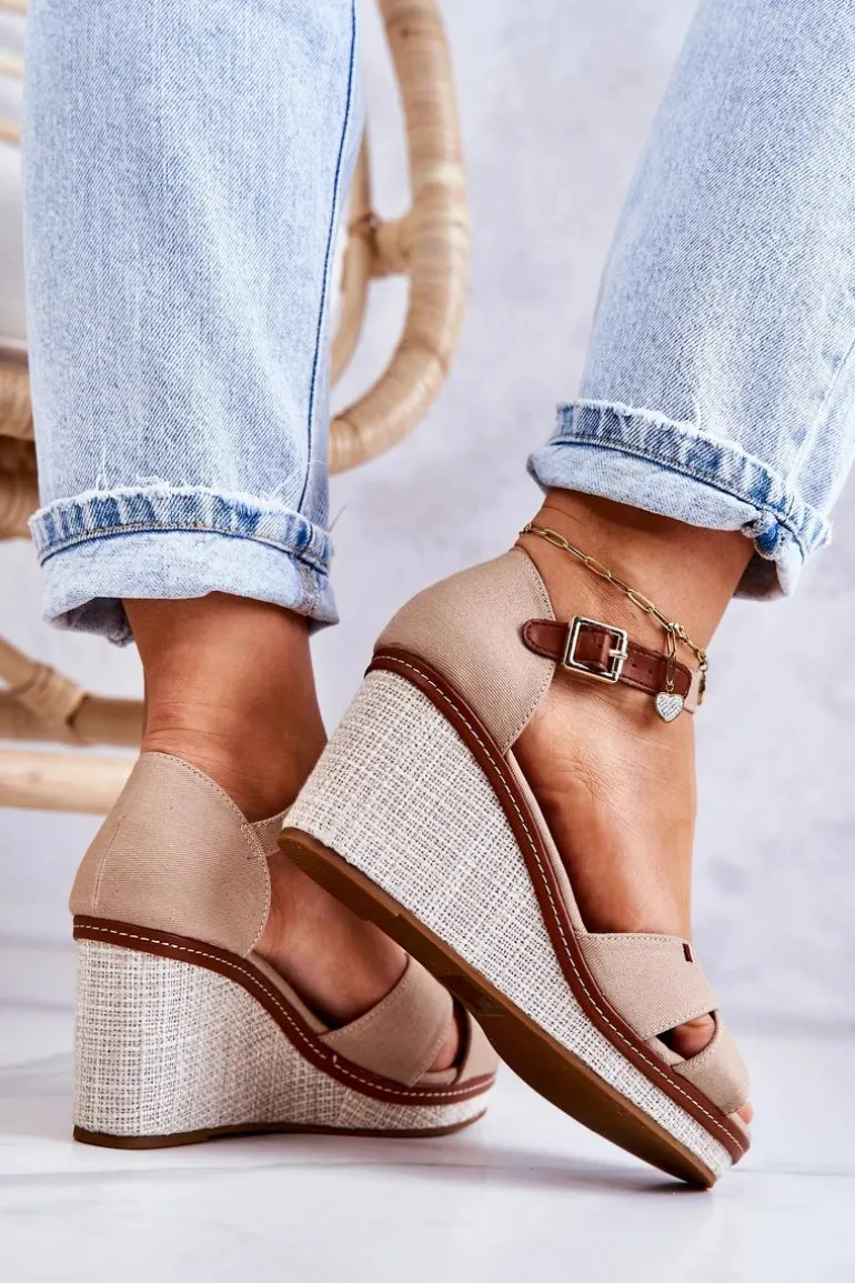 Damskie Sandały Na Koturnie Ciemnobeżowe Veenus