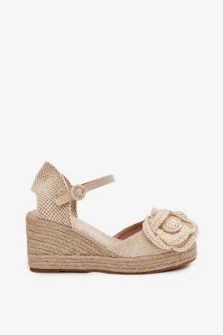 Damskie Sandały Na Koturnie Z Plecionką I Szydełkowym Kwiatem Beżowe Ismilea
