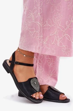 Damskie Sandały Na Płaskim Obcasie Z Ozdobą S.Barski KV51-098 Czarne