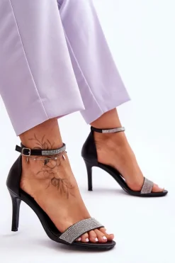 Damskie Sandały Na Szpilce Z Dżetami Czarne Perfecto