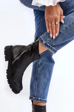 Damskie Skórzane Botki Na Płaskim Obcasie Laura Messi 2620/975 Czarne