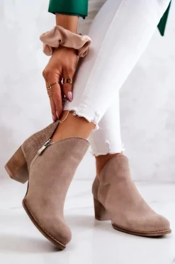 Damskie Skórzane Botki Na Słupku Beżowe Larsa