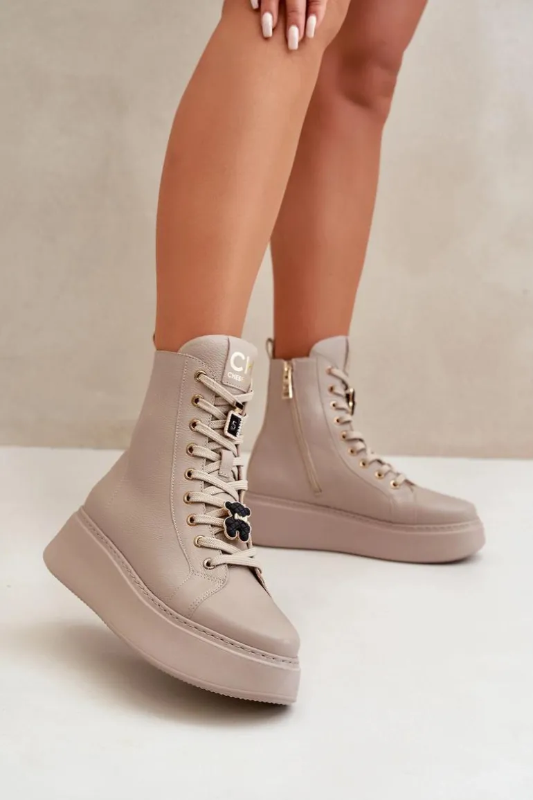 Damskie Skórzane Botki Workery Z Przypinkami Beżowe CheBello 4294