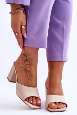 Damskie Skórzane Klasyczne Klapki Beżowe Loara