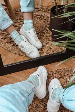 Damskie Skórzane Tenisówki Logowana Podeszwa Big Star GG274194 Białe