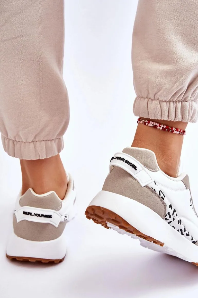 Damskie Sneakersy Memory Foam System Big Star LL274957 Białe