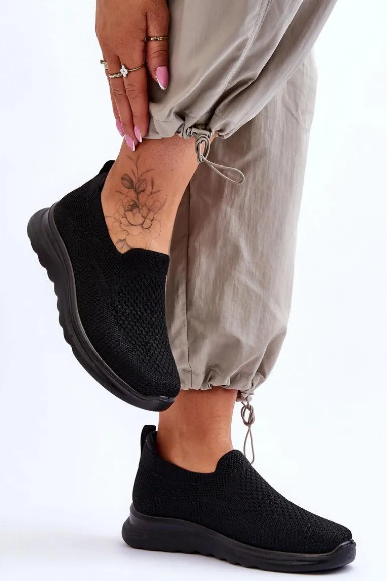 Damskie Tenisówki Materiałowe Wsuwane Czarne Adiora