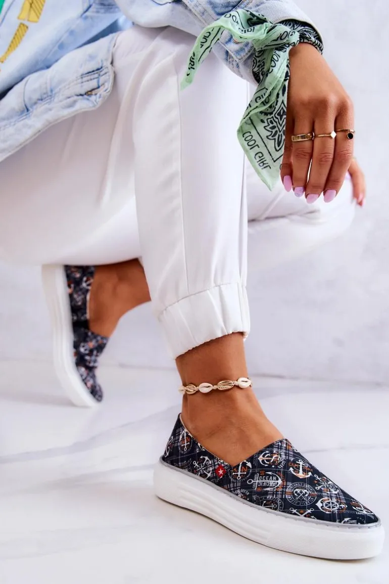 Damskie Tenisówki Slip On Memory Foam Big Star JJ276012 Czarne