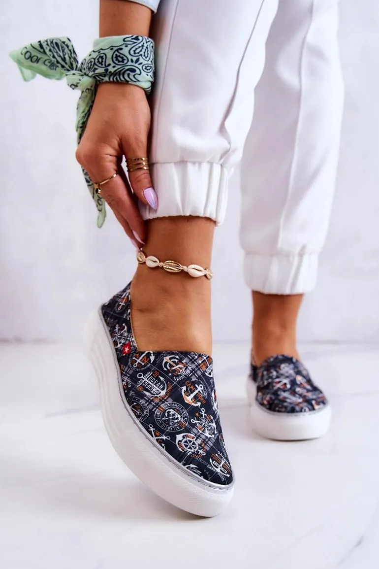 Damskie Tenisówki Slip On Memory Foam Big Star JJ276012 Czarne