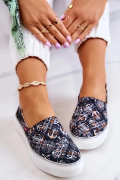 Damskie Tenisówki Slip On Memory Foam Big Star JJ276012 Czarne