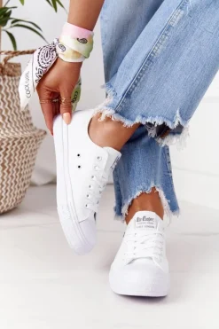 Damskie Trampki Lee Cooper LCW-21-31-0082L Białe