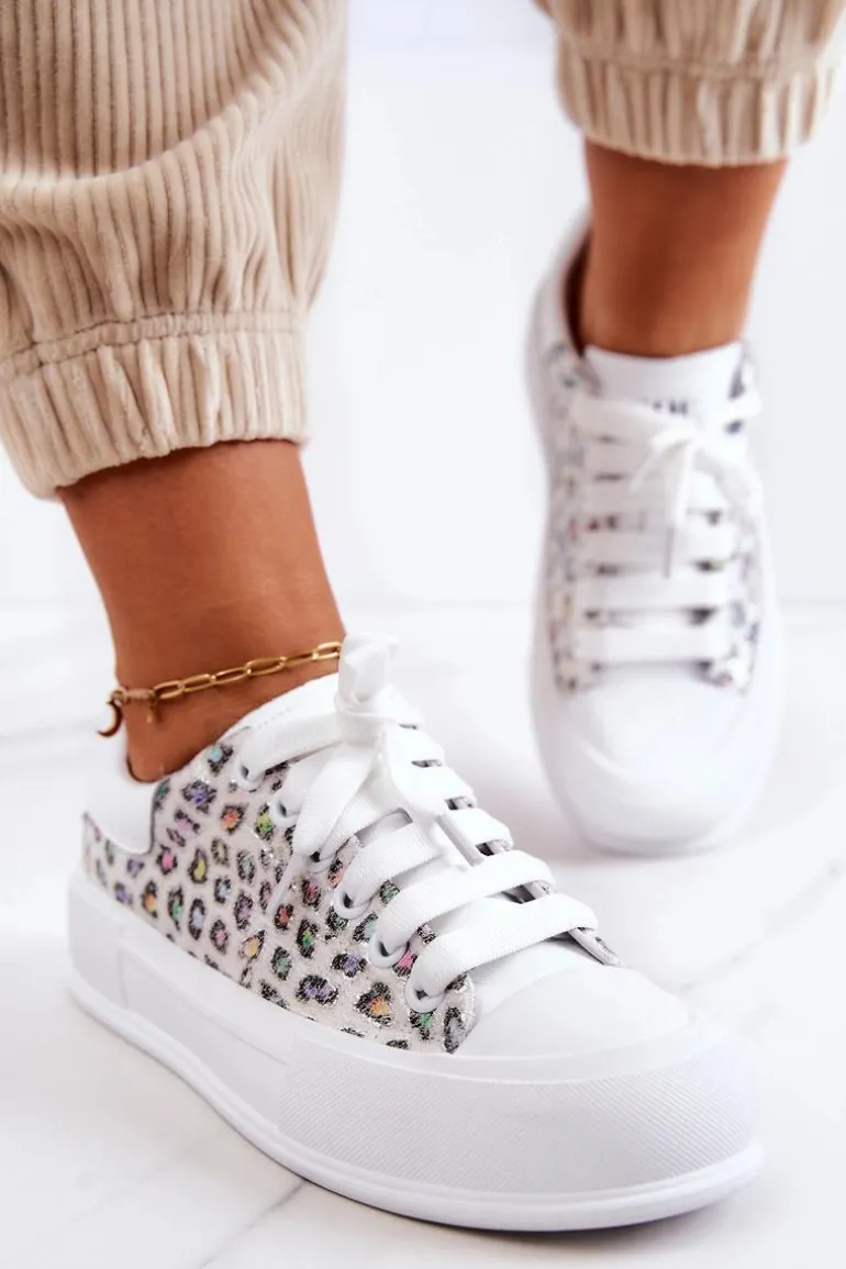 Damskie Trampki Na Platformie GOE JJ2N4075 Białe