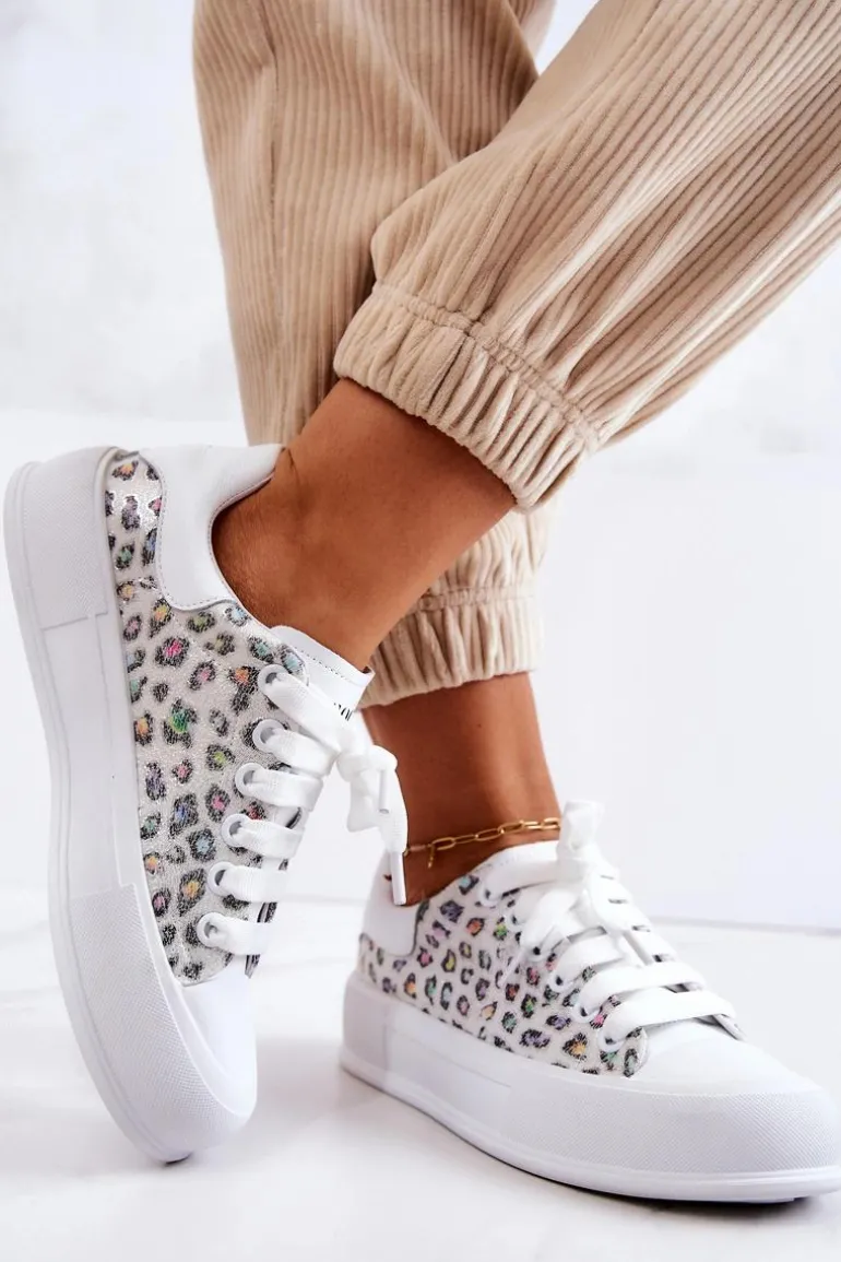 Damskie Trampki Na Platformie GOE JJ2N4075 Białe