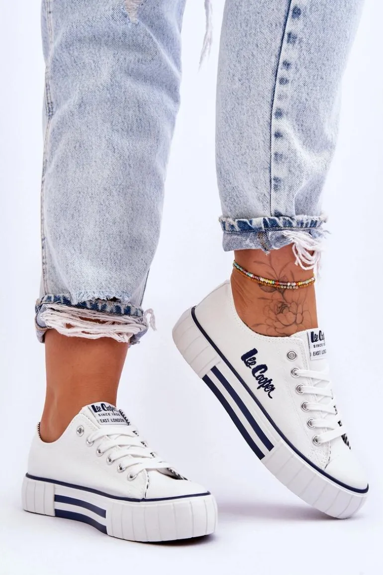 Damskie Trampki Na Platformie Lee Cooper LCW-23-31-1802L Białe