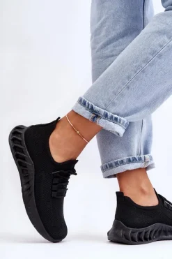 Damskie Wsuwane Materiałowe Sneakersy Czarne Venett