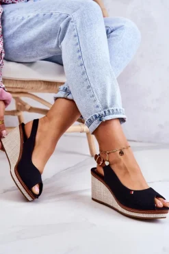 Damskie Wygodne Sandały Na Koturnie Czarne Thallas