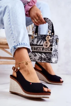 Damskie Wygodne Sandały Na Koturnie Czarne Thallas