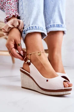 Damskie Wygodne Sandały Na Koturnie Beżowe Thallas