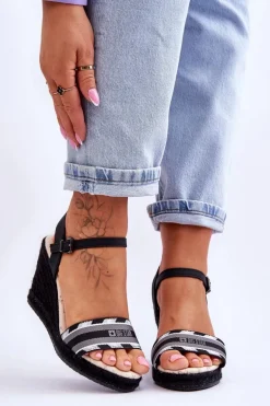 Damskie Wygodne Sandały Na Koturnie Big Star LL274877 Czarne