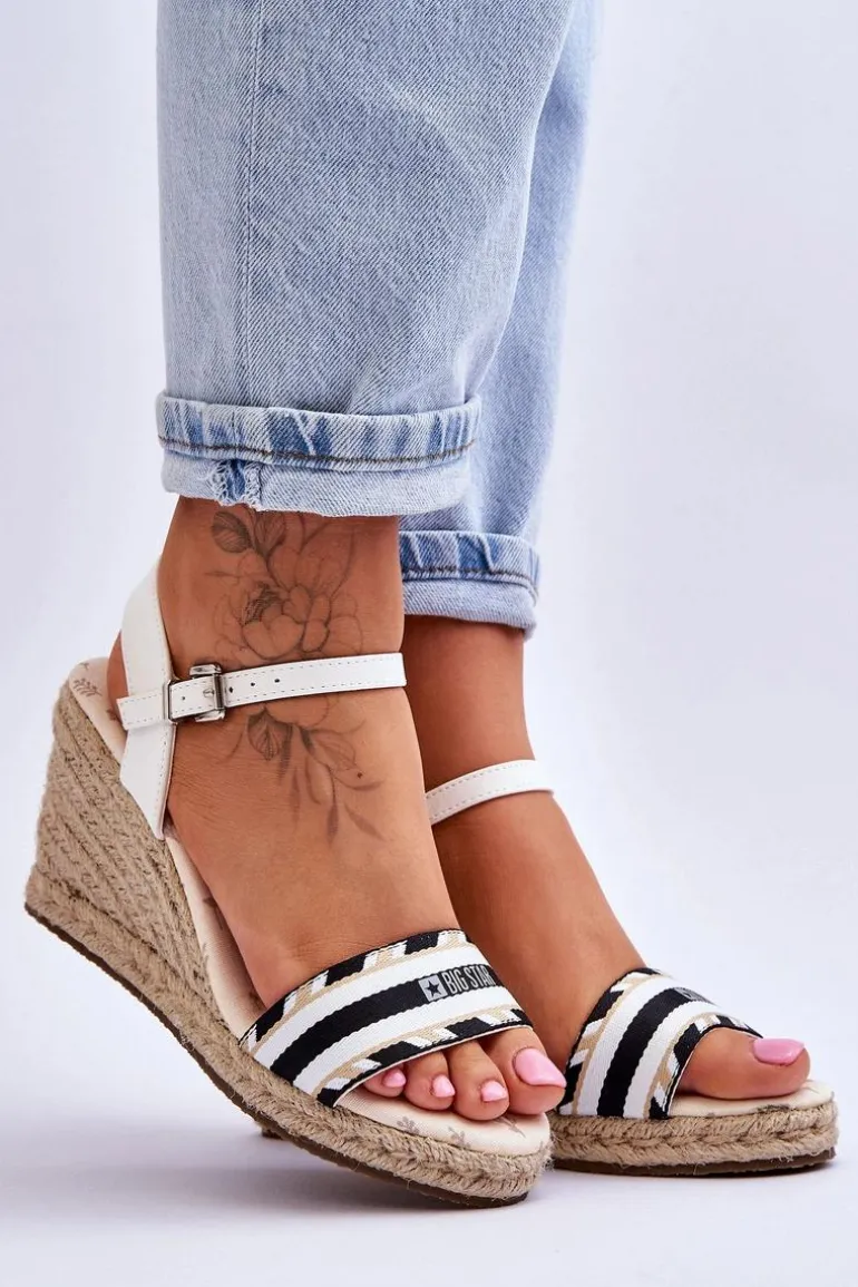 Damskie Wygodne Sandały Na Koturnie Big Star LL274878 Białe