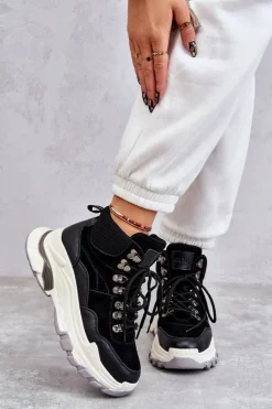 Damskie Wysokie Buty Sportowe GOE KK2N4098 Czarne