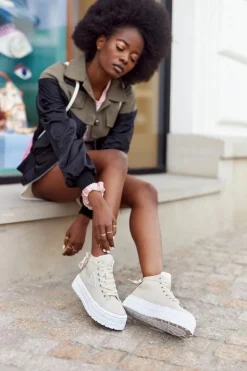 Damskie Wysokie Tenisówki Na Platformie Beżowe Manhattan