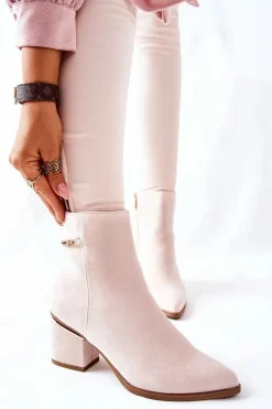 Damskie Zamszowe Botki Na Słupku Beżowe One Step