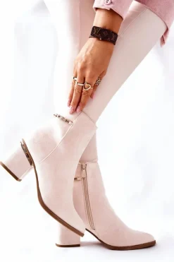 Damskie Zamszowe Botki Na Słupku Beżowe One Step