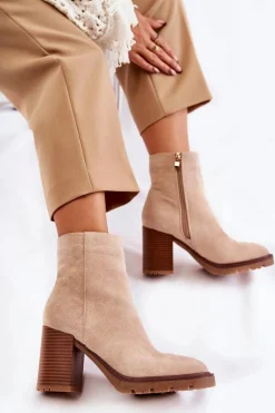 Damskie Zamszowe Botki Na Słupku Z Suwakiem Beżowe Odette