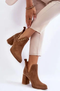 Damskie Zamszowe Botki Z Wycięciami Lewski 3075 Camel