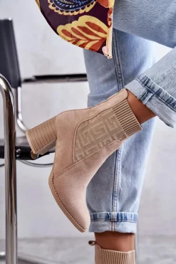 Damskie Zamszowe Botki Ze Skarpetą Beżowe Montes