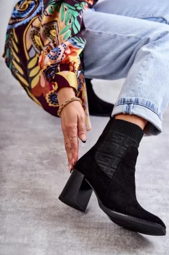 Damskie Zamszowe Botki Ze Skarpetą Czarne Montes