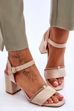 Damskie Zamszowe Sandały Na Niskim Słupku Beżowe Loredo