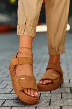 Damskie Zamszowe Sandały Na Platformie Big Star NN274705 Brązowe