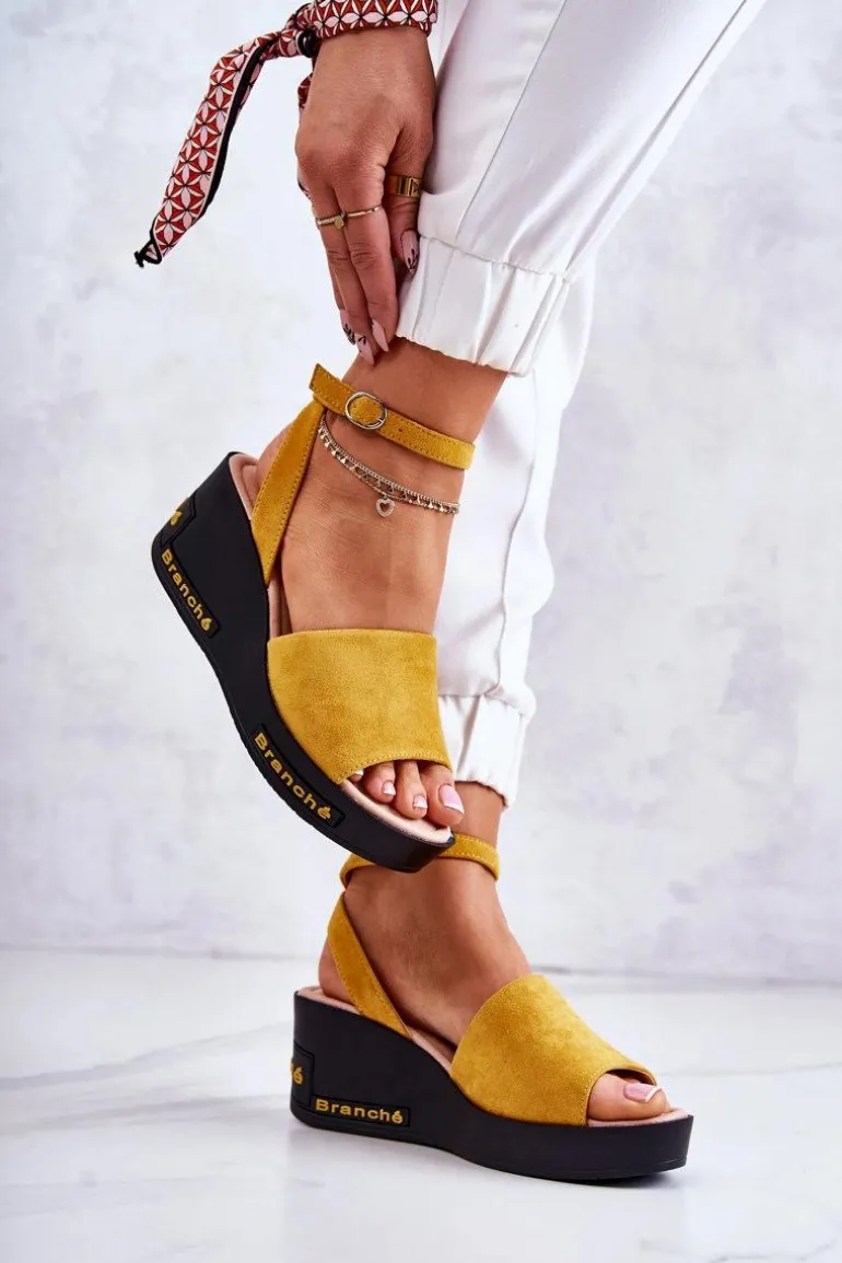 Damskie Zamszowe Sandały Na Koturnie Żółte Cortena