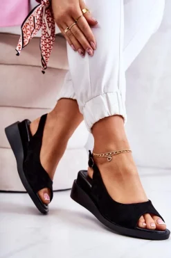 Damskie Zamszowe Sandały Na Sprzączkę Czarne Camille