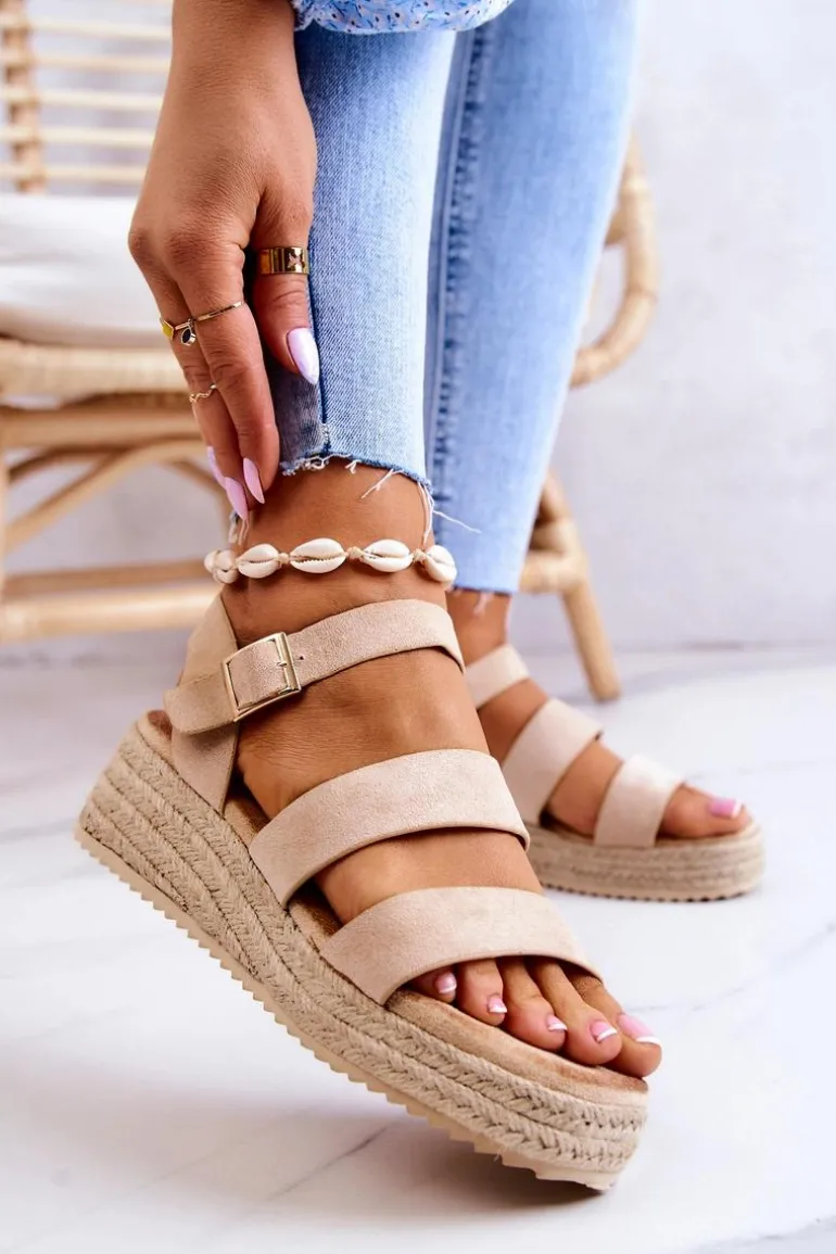 Damskie Zamszowe Sandały Na Sprzączkę Beżowe Corestra