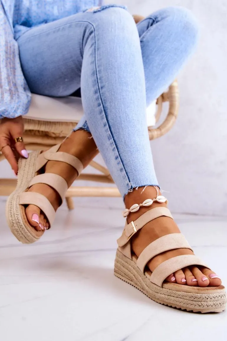 Damskie Zamszowe Sandały Na Sprzączkę Beżowe Corestra