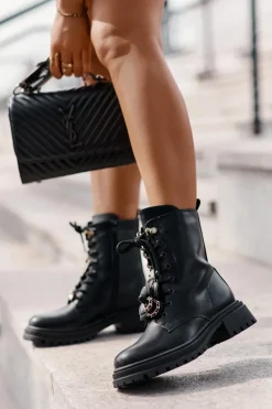 Eko Skórzane Botki Workery Damskie Z Przypinkami Czarne Rianael