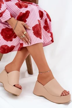 Eko Skórzane Klapki Damskie Na Platformie I Koturnie Beżowe Kisoffi