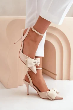 Eko Skórzane Szpilki Z Kokardą Beżowe Volamia