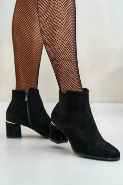 Eko Zamszowe Botki Na Słupku Zapinane Na Zamek Czarne Sairis