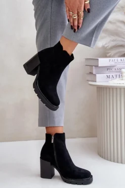 Eko Zamszowe Botki Na Słupku Czarne Cediona