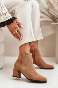 Eko Zamszowe Botki Na Słupku Zapinane Na Zamek Camel Sairis